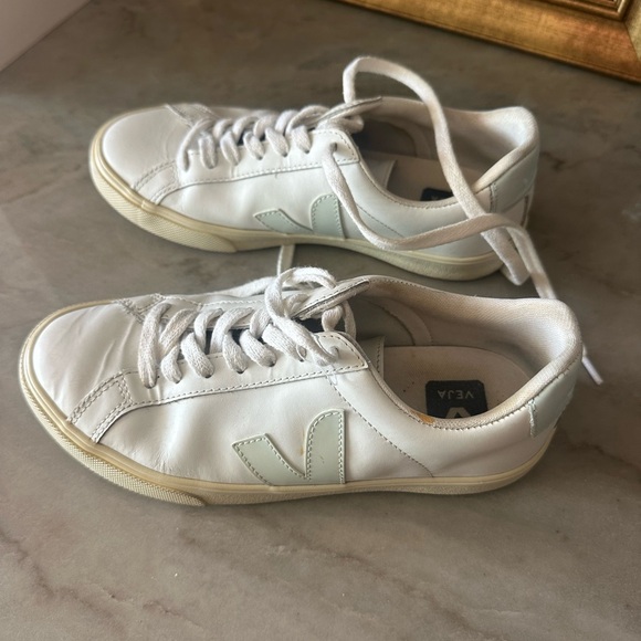 Veja White Sneakers with Pale Blue Details - size 36 - so cute! - Picture 2 of 5
